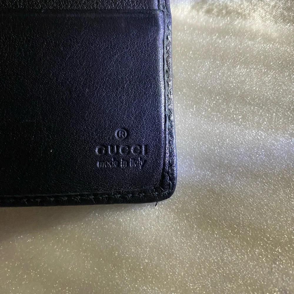 Gucci Black Leather Wallet with Money Clip Accessory - Picture 4 of 13